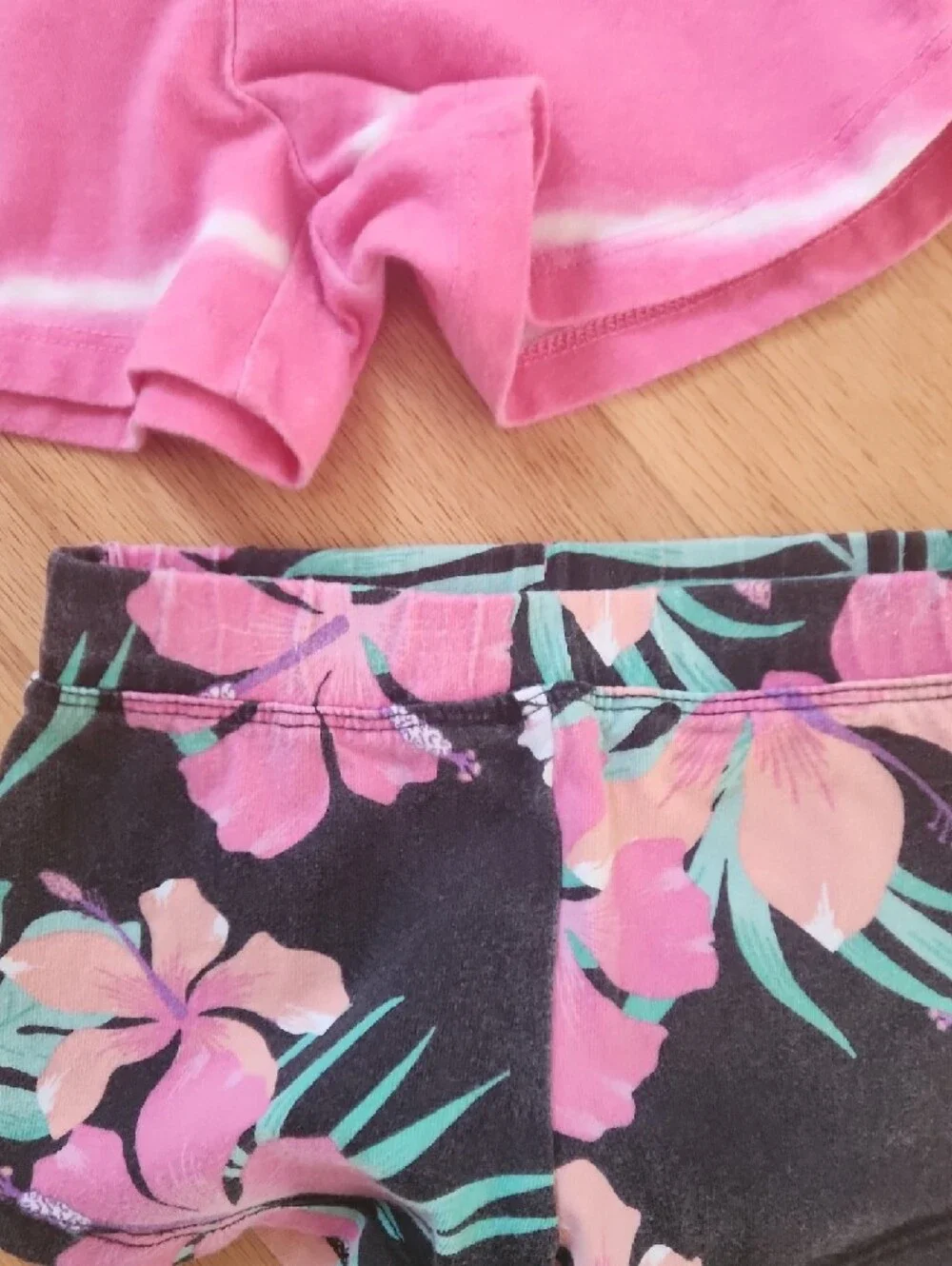 The Children's Place Girls' 3-Pack Shorts - Pink Tie-Dye, Black Floral, Black 2T